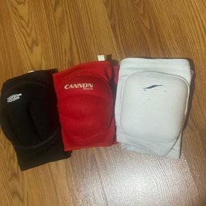 3 pairs of volleyball knee pads